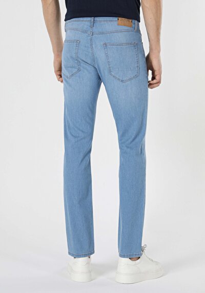 Image de 044 Karl Pantalon Bleu Clair Straight Leg En Straight Fit Homme