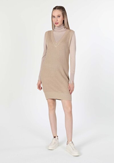 Image de Robe Beige Regular Fit Sans Manches Mini Tricots Femme