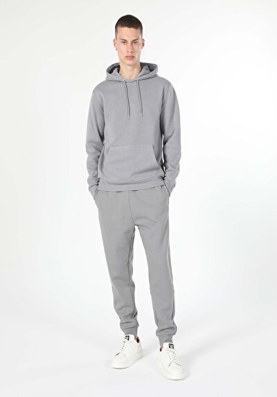 Afficher les détails de Pantalon De Survêtement Gris Slim Fit Homme