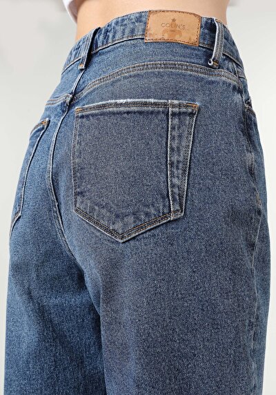 Image de 896  Maria Pantalon Denim Tapered Leg  En  Mom Fit Femme