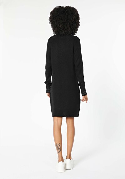 Image de Robe Noir Regular Fit Femme
