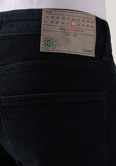 Afficher les détails de 044 Karl Pantalon    En  Straight Fit Homme