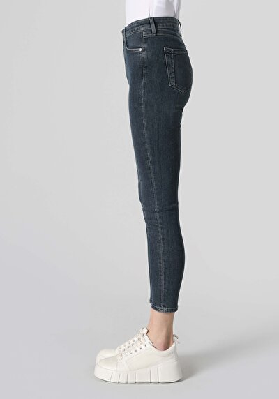 Afficher les détails de 759 Lara Pantalon Bleu Foncé   En  Skinny Fit Femme