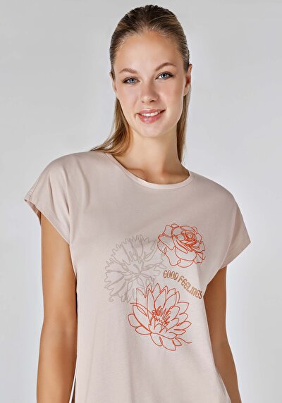 Afficher les détails de T-shirt À Manches Courtes Beige Regular Fit  Femme