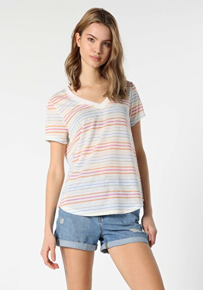Afficher les détails de T-shirt À Manches Courtes Multicolou Regular Fit  Femme