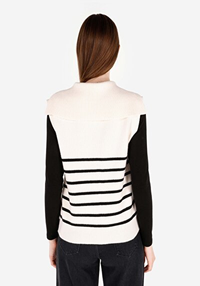 Image de Pull Ecru Regular Fit Sans Manches  Femme