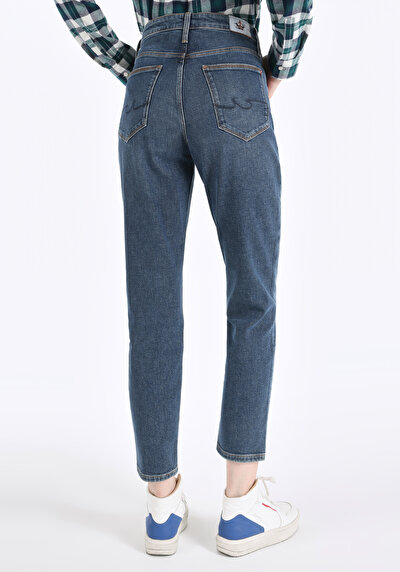 Image de 891 Maya Pantalon Bleu Tapered Leg  En  Slim Fit Femme