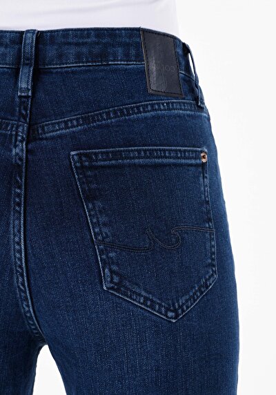 Afficher les détails de 896  Maria Pantalon Denim Tapered Leg Medium Rise En  Mom Fit Femme