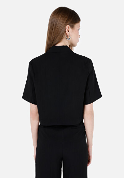 Afficher les détails de Veste De Blazer Noir Regular Fit Manches Courtes  Femme