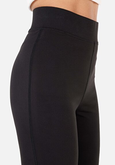 Image de Noir  High Rise En  Slim Fit Femme