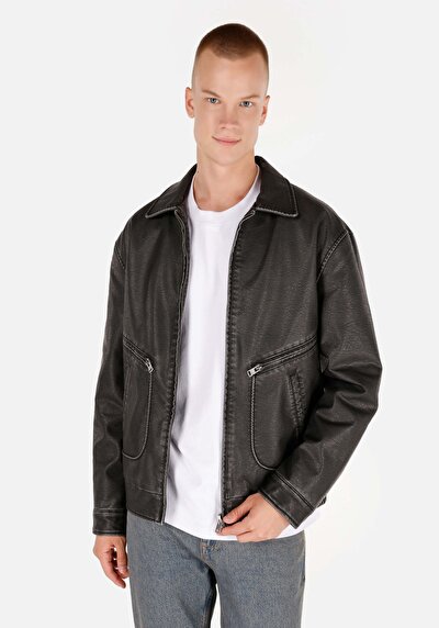 Afficher les détails de Veste Pu Noir Manches Longues  Regular Fit Homme