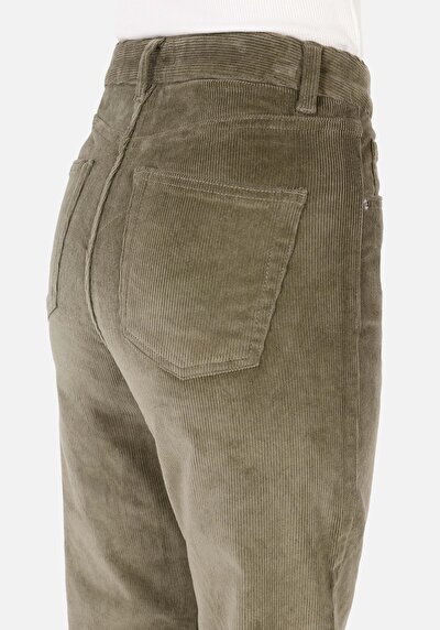 Afficher les détails de Pantalon Vert Wide Leg High Rise En Velours Regular Fit Femme
