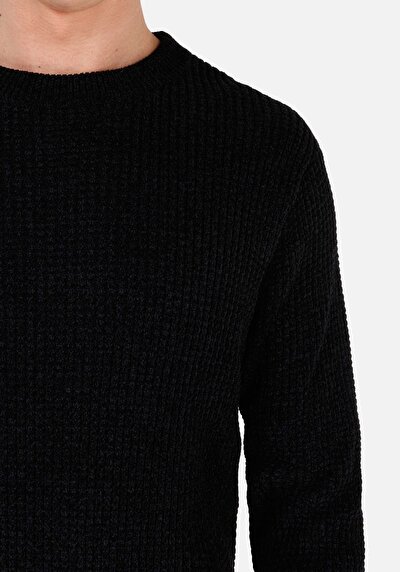 Image de Pull Noir Regular Fit Manches Longues  Homme
