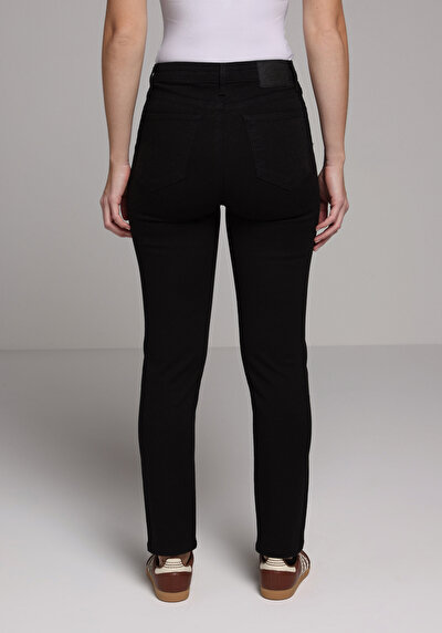 Image de 703 Carla Pantalon Narrow Leg Medium Rise En Jean Skinny Fit Femme