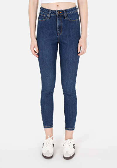 Image de 760 Diana Pantalon Denim Skinny Leg High Rise En Jean Skinny Fit Femme