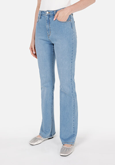 Image de 791 Monica Pantalon Denim Bootcut Medium Rise En Jean Regular Fit Femme
