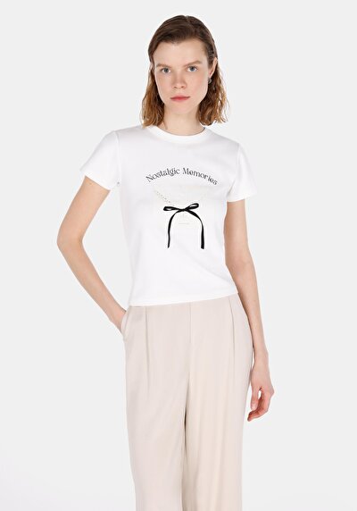 Image de T-shirt À Manches Courtes Blanc Slim Fit Imprimé Femme