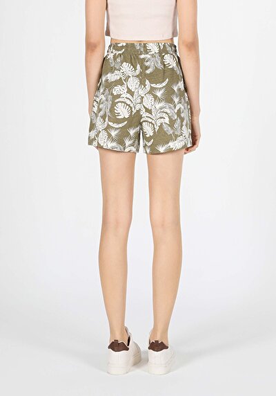 Image de Short Kaki Regular Fit Femme