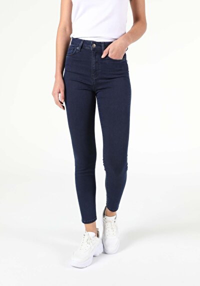Image de 760 Diana Pantalon Denim Skinny  Leg  En  Super Slim Fit Femme