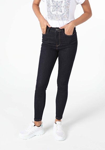 Image de 760 Diana Pantalon Denim Skinny  Leg  En  Super Slim Fit Femme