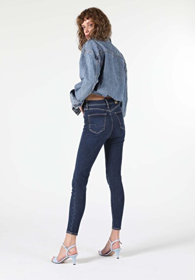 Image de 760 Diana Pantalon Denim Skinny  Leg  En  Super Slim Fit Femme