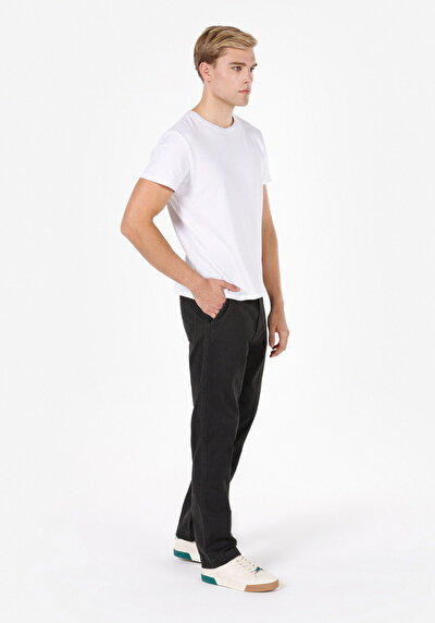 Image de Pantalon Anthracite Loose Leg Medium Rise En Jean Loose Fit Homme