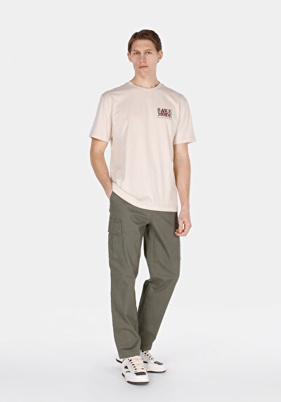 Image de Pantalon Vert Düz Paça Medium Rise En Gabardine Regular Fit Homme