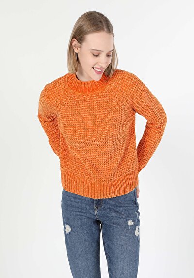 Afficher les détails de Pull Orange Regular Fit   Femme