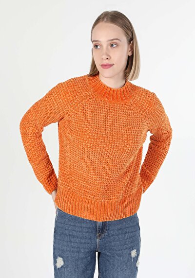 Afficher les détails de Pull Orange Regular Fit   Femme
