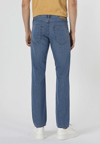 Image de 045 David Pantalon Bleu Straight Leg En Regular Fit Homme