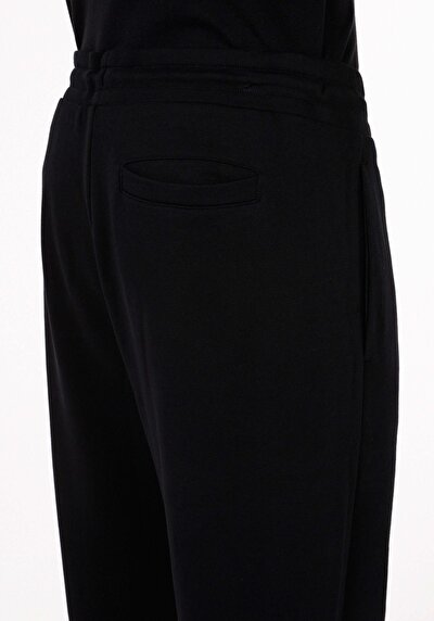 Afficher les détails de Pantalon De Survêtement Noir Comfort Fit Homme
