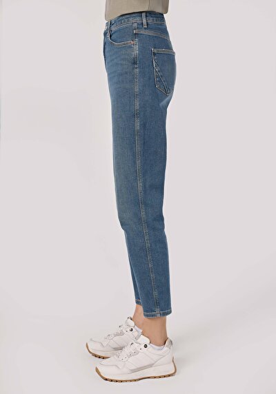 Image de 896 Maria Pantalon Bleu En Mom Fit Femme