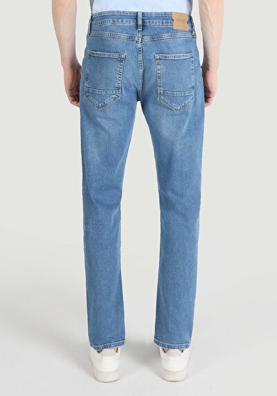 Image de 045 David Pantalon Bleu Straight Leg Medium Rise En Regular Fit Homme