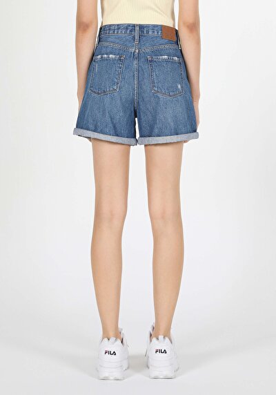 Afficher les détails de Short Denim Mom Fit Femme