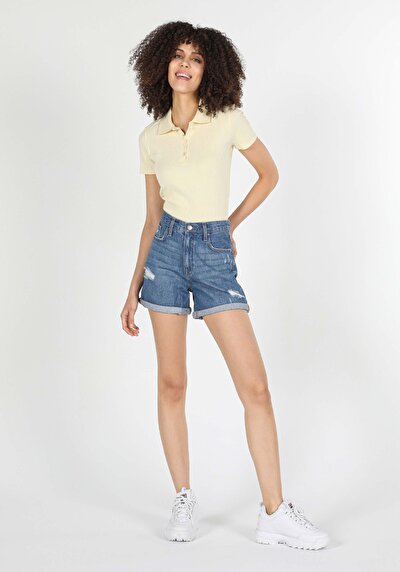 Afficher les détails de Short Denim Mom Fit Femme