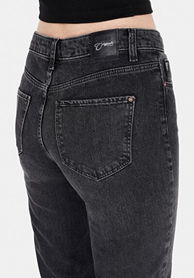 Afficher les détails de 896  Maria Pantalon    En  Mom Fit Femme
