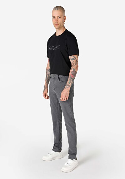 Afficher les détails de Pantalon Gris Düz Paça Medium Rise En  Straight Fit Homme