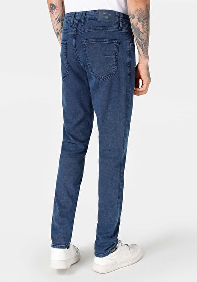 Image de Pantalon Bleu Düz Paça Medium Rise En Straight Fit Homme