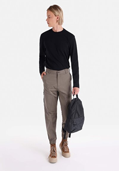 Afficher les détails de Pantalon Kaki   En   Homme