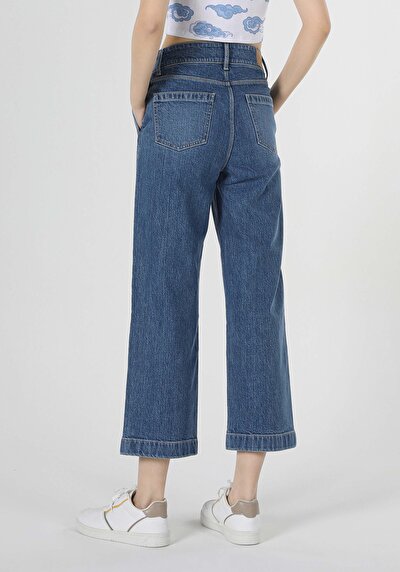 Image de 970 Berry Pantalon Denim Wide Leg En Regular Fit Femme