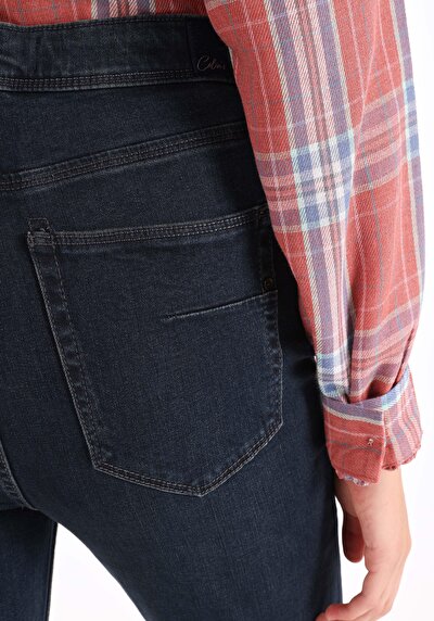 Afficher les détails de 791 Monica Pantalon Bleu Foncé Bootcut Medium Rise En  Regular Fit Femme