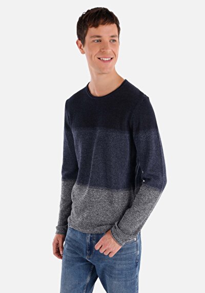 Afficher les détails de Pull Marine Regular Fit   Homme