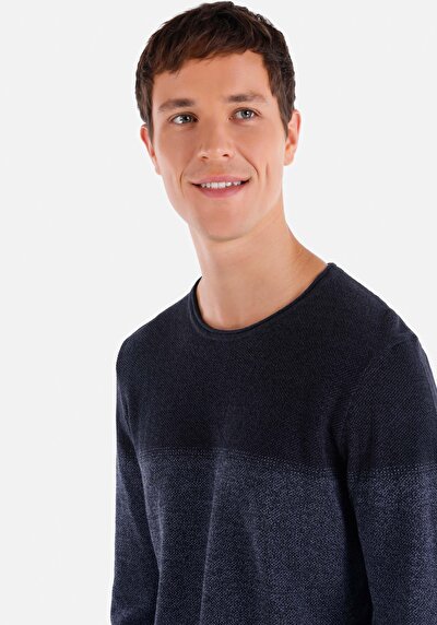 Afficher les détails de Pull Marine Regular Fit   Homme