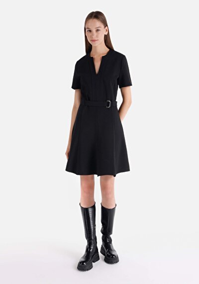 Afficher les détails de Robe Noir Regular Fit Manches Courtes Mdi Oxford Femme