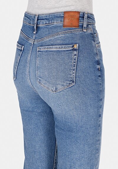 Afficher les détails de 791 Monica Pantalon    En Jean Regular Fit Femme