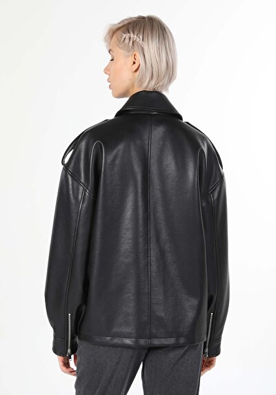 Image de Veste Pu Noir Regular Fit Femme