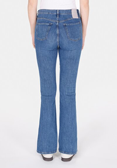 Image de 772 Lonna Pantalon En Jean Slim Fit Femme