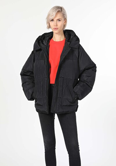 Image de Veste Noir Regular Fit Femme