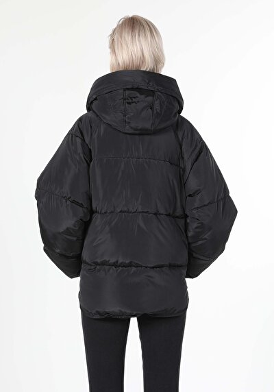 Image de Veste Noir Regular Fit Femme