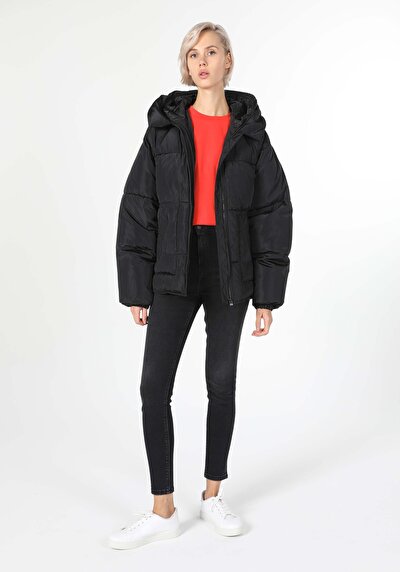 Image de Veste Noir Regular Fit Femme